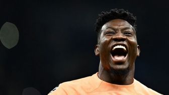 Resmi Berseragam Manchester United, Onana Segera Jalani Tes Medis