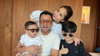 Raffi Ahmad Beberkan Inisial Nama Anak Perempuannya, Nagita Slavina Beneran Hamil?