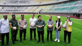 JIS Hingga Semua Venuenya Wilayah Jawa, Warganet Geruduk Erick Thohir Soal Piala Dunia