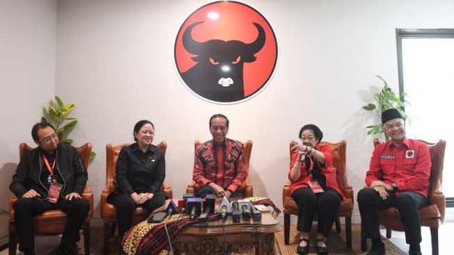 "Enggak Harus Jenderal", Kerasnya Arah Dukungan Jokowi Lewat Sebut Ganjar Pranowo Bernyali