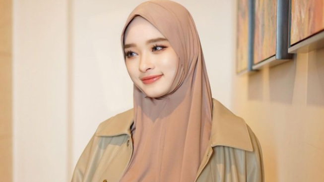 Tanggapan Inara Rusli Soal Permintaan Rujuk dari Keluarga Virgoun: Ya Gimana...