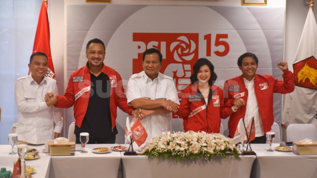 Digerogoti dari Dalam, Diacak-acak dari Luar, PSI Disebut Cuma Partai Penunggu Sinyal