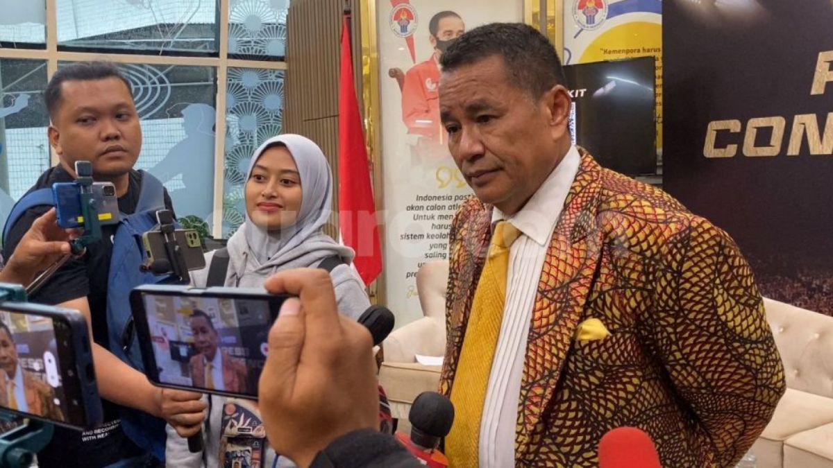 Hotman Paris. [Suara.com/Adiyoga Priyambodo]