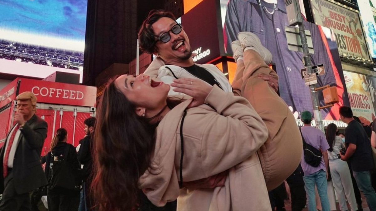 Potret Mesra Denny Sumargo dan Olivia Allan. (Instagram/oliviasumargo)