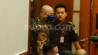 Hari Ini, Teddy Minahasa Diperiksa sebagai Saksi Sidang Terdakawa Mantan Kapolres Bukit Tinggi