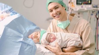 Dinda Hauw Lahirkan Anak Kedua di Tanggal Cantik, Rey Mbayang Ungkap...