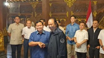 Dasco Sebut Pertemuan Surya Paloh dan Prabowo Bicarakan Penggabungan Koalisi