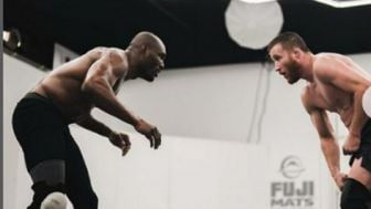 Preview UFC 286: Usman Fokus Atasi Tendangan Kepala Leon Edwards