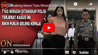 Cek Fakta : Tangan Tyas Mirasih Diborgol Polisi, Benarkah?