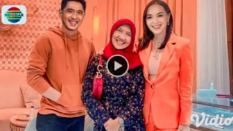 Geger, Pengakuan Ibunda Arya Saloka Ingin Punya Cucu dari Amanda Manopo, Cek Faktanya!