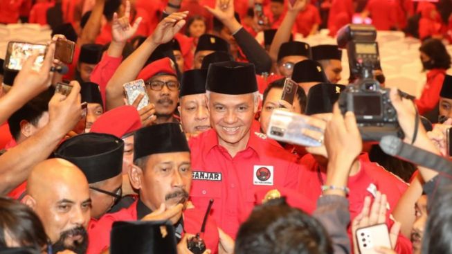Ganjar Pranowo Beberkan Ilmu Bisa Menang di Pilpres 2024, Targetkan Suara PDIP Naik di Jatim