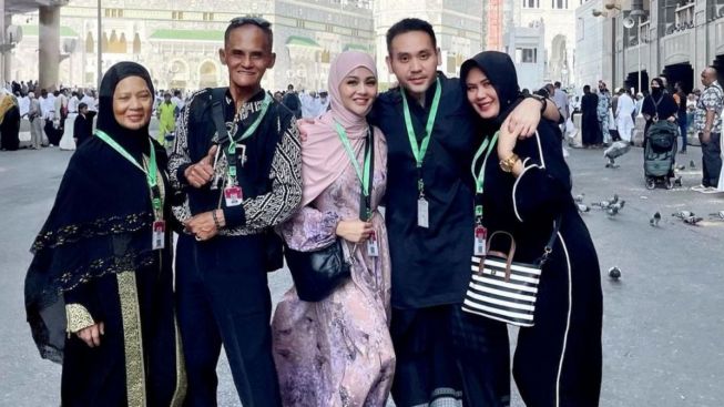 Putuskan Berhijab, Jenita Janet Akui Kehilangan Banyak Job