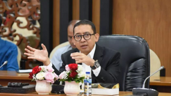 Bajingan Tolol Terlontar dari Mulut Rocky Gerung Saat Kritik Jokowi, Fadly Zon: Supaya Orang Syok