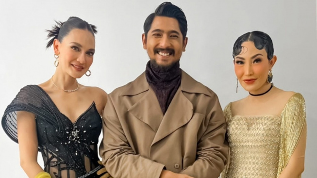 Duh, Arya Saloka Dirujak Warganet Saat Tampil Bareng Luna Maya: Kayak Gembel