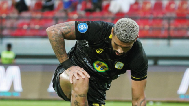 Cek Fakta: Hadiah Persib Bantai Persita 5-0, Bojan Hidak Boyong Renan Alves