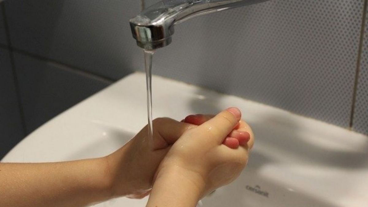 Ilustrasi mencuci tangan. (Pixabay)