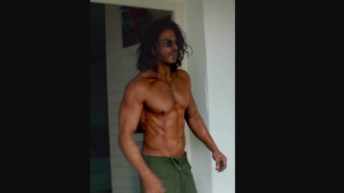 Shahrukh Khan dalam film Pathaan [(Instagram)]