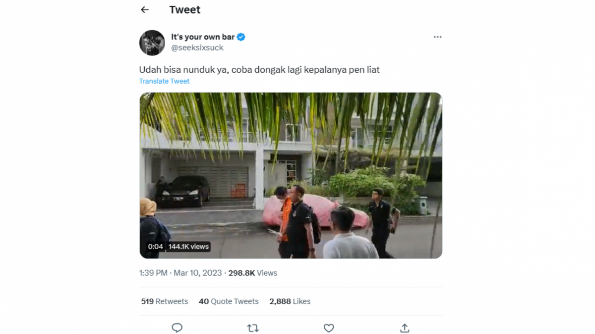 cuitan Jonathan Latumahina [twitter/seeksixsuck]