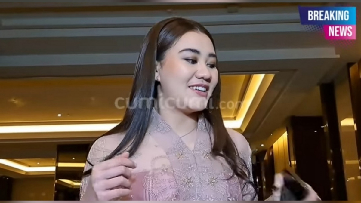 Aaliyah Massaid di acara 7 Bulanan Aurel Hermansyah