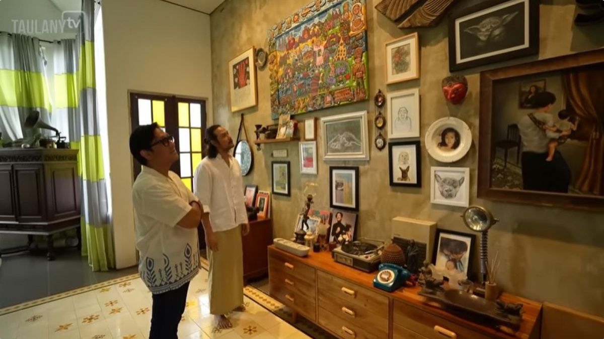 Rumah Dwi Sasono [(YouTube)]