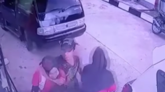 Viral Video Petugas SPBU di Cianjur Dipiting Pria Bawa Jeriken, Netizen: Sembur Pakai Pertamax!