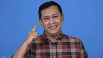 Cak Nun Sebut Jokowi seperti Fir'aun, Denny Siregar: Ketawain Aja, Orang Juga kan Harus Cari Makan