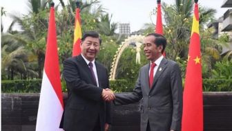 Jokowi Sapa Xi Jinping Dengan Sebutan Kakak Besar, Rocky Gerung: Artinya Elukan Jinping Sebagai Tokoh Otoriter