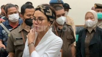 Nikita Mirzani Korbankan Diri Melawan Dito Mahendra, Singgung Cari Keadilan Untuk Rakyat Kecil, Kok Bisa?