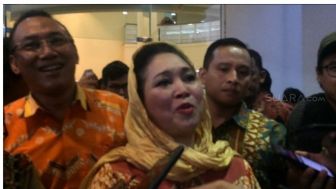 Viral Video Titiek Soeharto Nyanyi Penuh Penghayatan, Netizen: Mendekati Pemilu, Dia Selalu Muncul