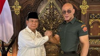 Deddy Corbuzier Tolak Gaji dan Tunjangan Sebagai Letkol Tituler AD: Masih Banyak Yang Lebih Membutuhkan