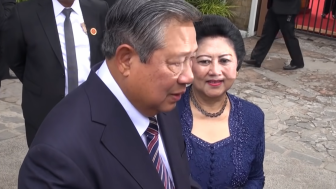 Viral, Video Lawas SBY dan Ani Yudhoyono Hadiri Nikahan Kahiyang dan Bobby, Publik Dibuat Nyesek