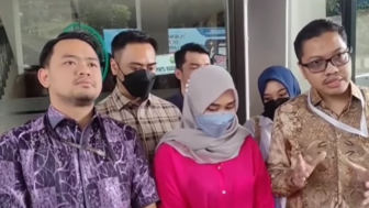 Putra Sisegar Digugat Cerai, Netizen Ramai Bahas Masa Lalu: Apakah Karma?