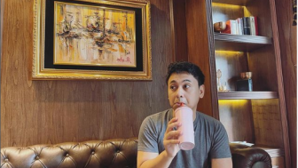 Akun YouTubenya Kena Hack, Raditya Dika: Mulai Proses Recovery, Doain Aja Cepat Balik