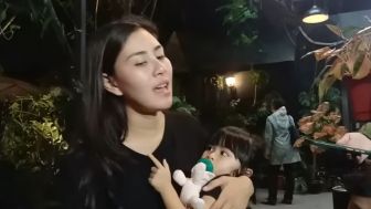 Syahnaz Sadiqah Ingat Pesan Terakhir Mami Popon Sebelum Meninggal:  Jangan Lupa Shalat