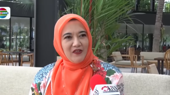 Ibunda Sabda Ahessa Beri Tanggapan Soal Hubungan Anaknya dengan Wulan Guritno: Saya Sih Nggak Mau Ikut Campur