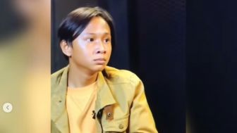 Anji Stres, Ajarin Fajar Sad Boy Senyum, Malah Lubang Hidungnya Kembang Kempis