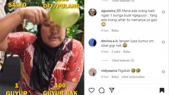 Ngakak Banget, Konten Kreator Ini Bikin Parodi Live Mandi Lumpur: Sampe Didoain Segala