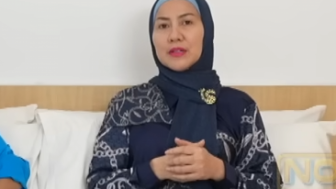 Ibunda Ferry Irawan Bingung Terhadap Perubahan Sikap Venna Melinda: Mami Salah Apa?