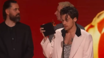 Tak Senang Harry Styles Menang Grammy Awards 2023, Penonton Bersorak Suruh Turun dari Panggung