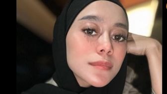 Lesti Kejora Foto Close Up, Netizen Soroti Lehernya  yang Terlihat: Sudah 2 Kali Umroh Belum Bisa Pahami Cara Berhijab
