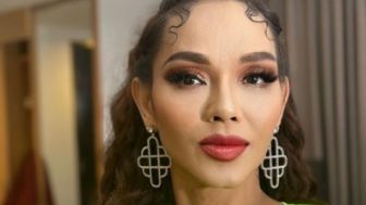 Ikut Komentari Lina Mukherjee Makan Babi, Bunda Corla: Besok Makan Gedung!