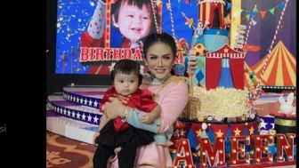 Krisdayanti Bagikan Momen Main Bareng Ameena, Netizen Sentil Geni Faruk: Ini Baru Namanya Nenek Sayang Cucu