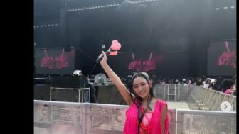 Rachel Vennya Foto OOTD di Konser BLACKPINK, Netizen Salfok Bagian Ini