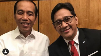 Mancing Keributan! Caption Andre Taulany Seolah Dukung 3 Periode saat Potret Bareng Presiden Jokowi