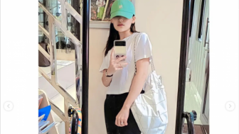 Ayu Ting Ting Kembaran Tas dengan Jennie BLACKPINK, Harganya Bikin Netizen Melongo