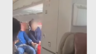 Terungkap Pelaku Pembuka Pintu Pesawat Asiana Saat Mendarat