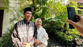 Fashion Iriana Jokowi saat Nonton di Bioskop Bareng Suami Jadi Sorotan, Kasual tapi Mewah