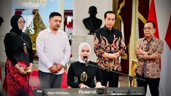 Diundang ke Istana, Putri Ariani Peraih Golden Buzzer Americas Got Talent Nyanyi di Depan Jokowi