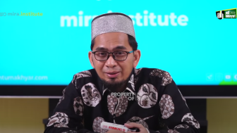 Ramai Kasus Selingkuh dan Cerai Artis, Ustadz Adi Hidayat Ungkap Dua Peran Setan yang Berbahaya untuk Rumah Tangga