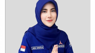 Masih Ingat Dera Idol? Dulu Tomboy sekarang Pakai Hijab dan Nyaleg